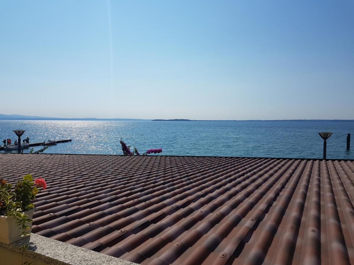 Graziosa Al Porto Villa Moniga del Garda Buitenkant foto