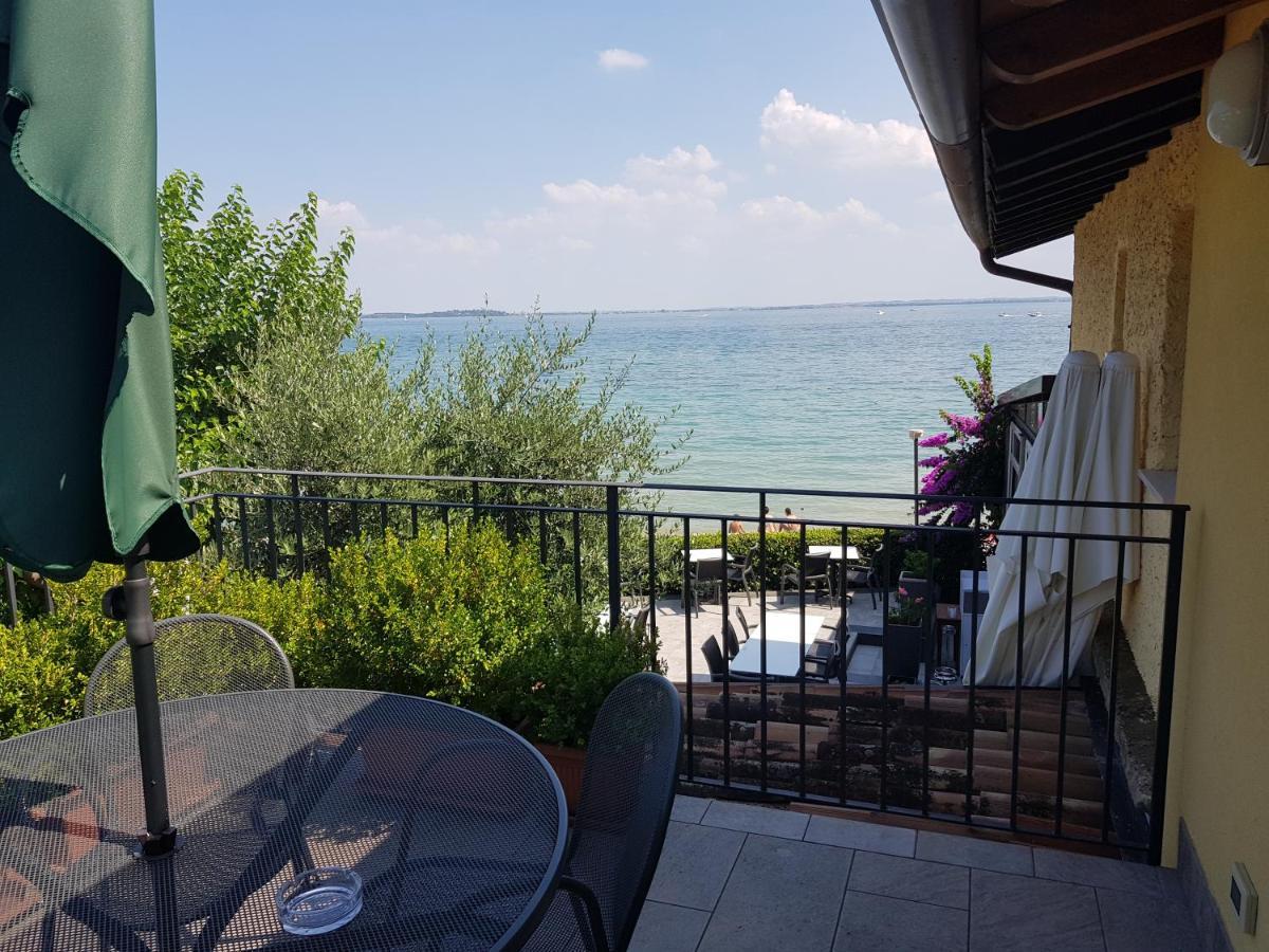 Graziosa Al Porto Villa Moniga del Garda Buitenkant foto